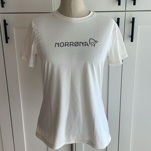 Norrona Womens T-shirt outdoor hiking Short Sleeve small